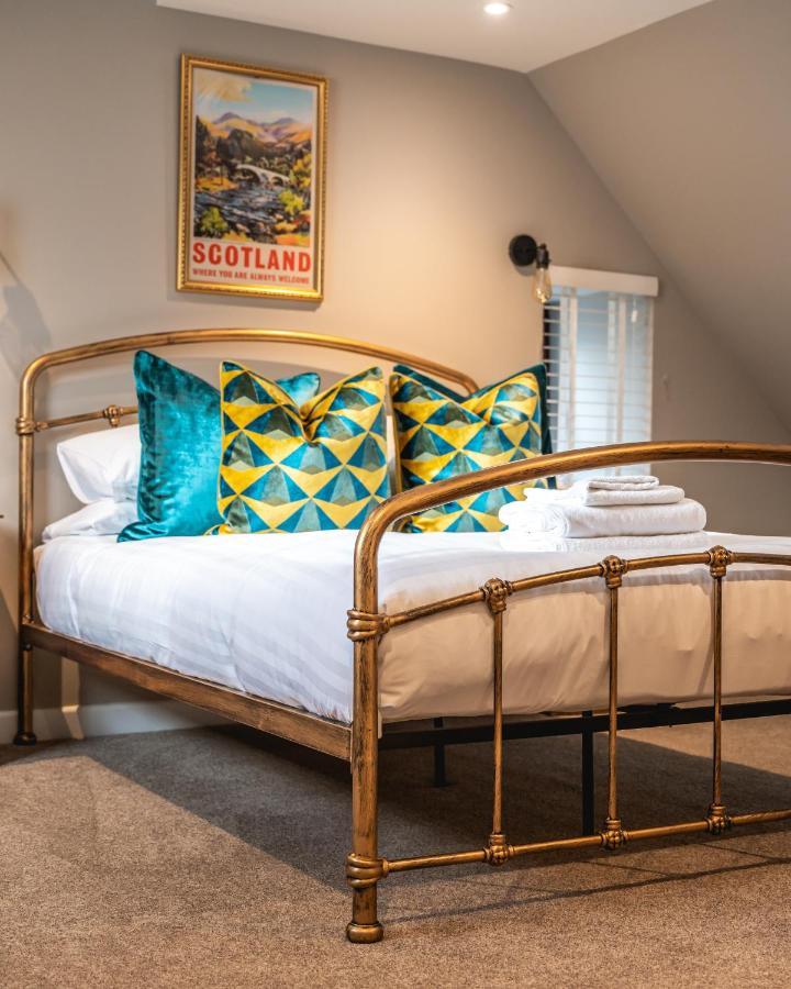 Luxury Cottage With Mountain View'S Cononbridge Exteriör bild