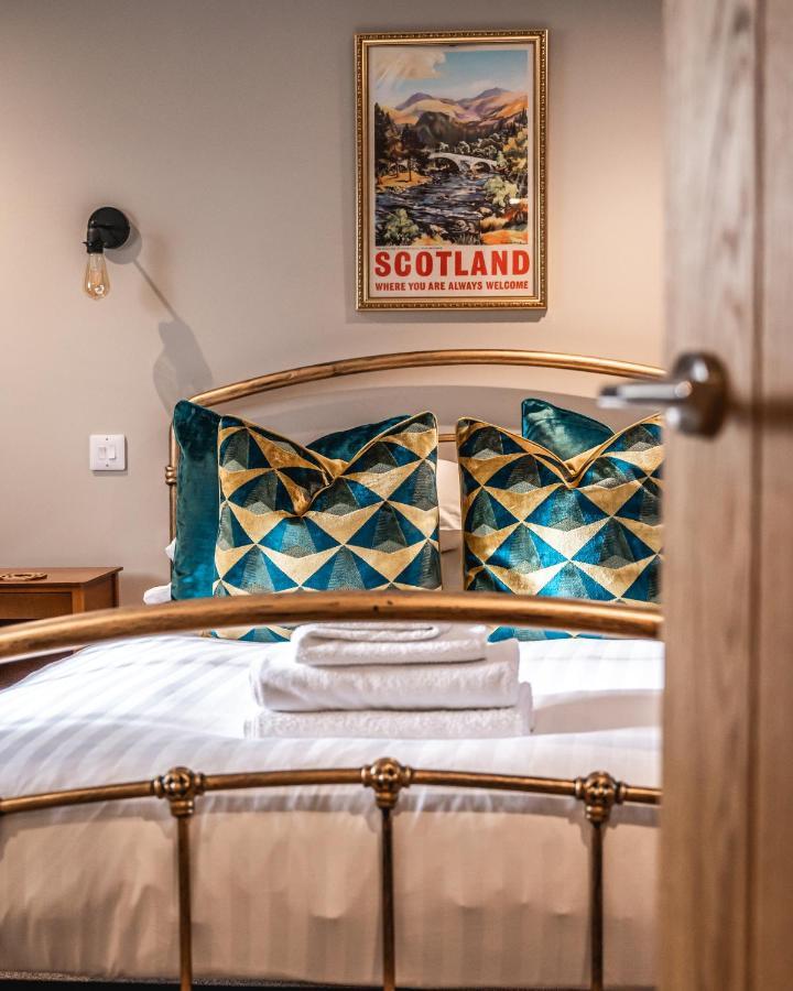 Luxury Cottage With Mountain View'S Cononbridge Exteriör bild